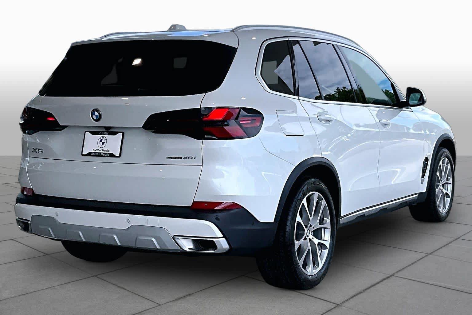 Used 2026 BMW X5 sDrive40i RWD image 12