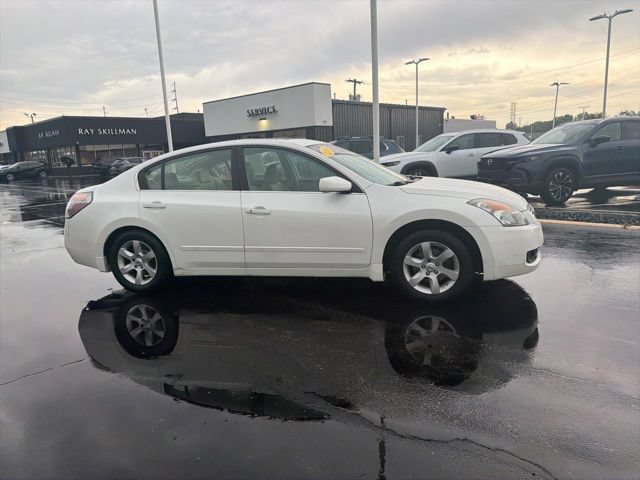 Used 2009 Nissan Altima 2.5 SL w/ SL Pkg FWD image 4