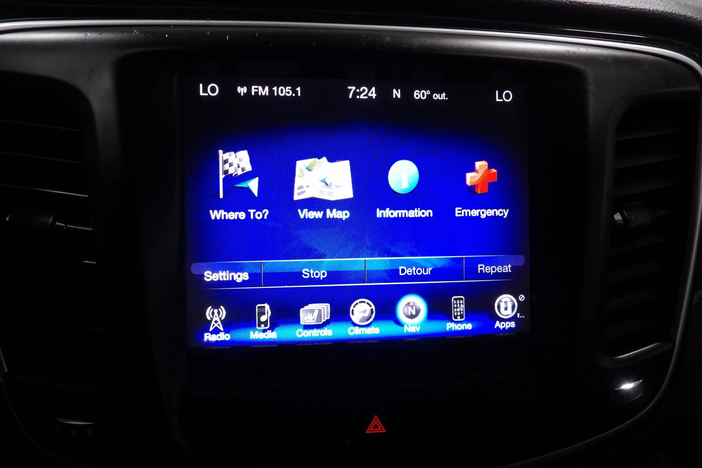 Used 2015 Chrysler 200 C w/ Navigation & Sound Group I image 12
