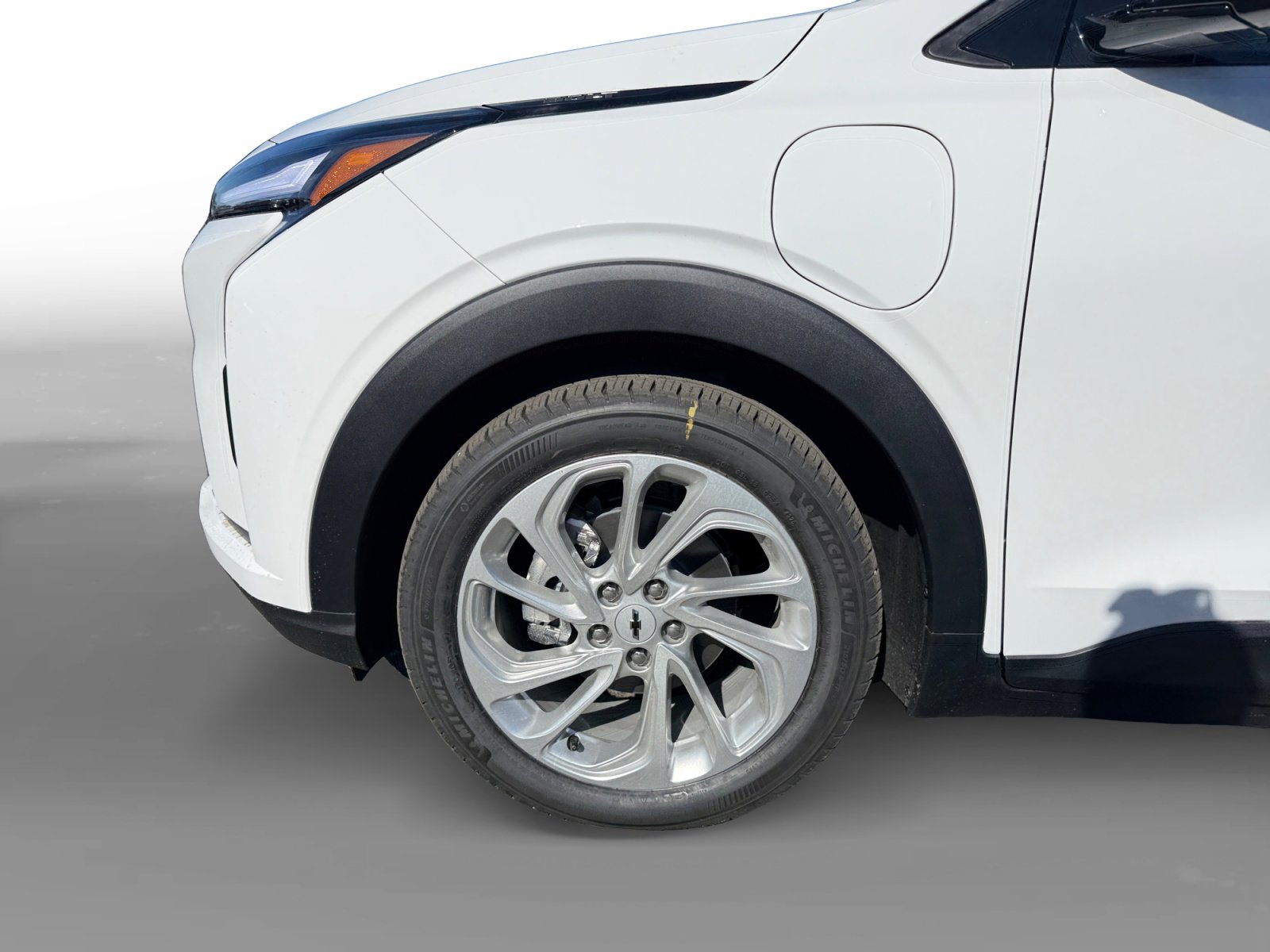 New 2027 Chevrolet Bolt LT w/ Comfort Package image 9