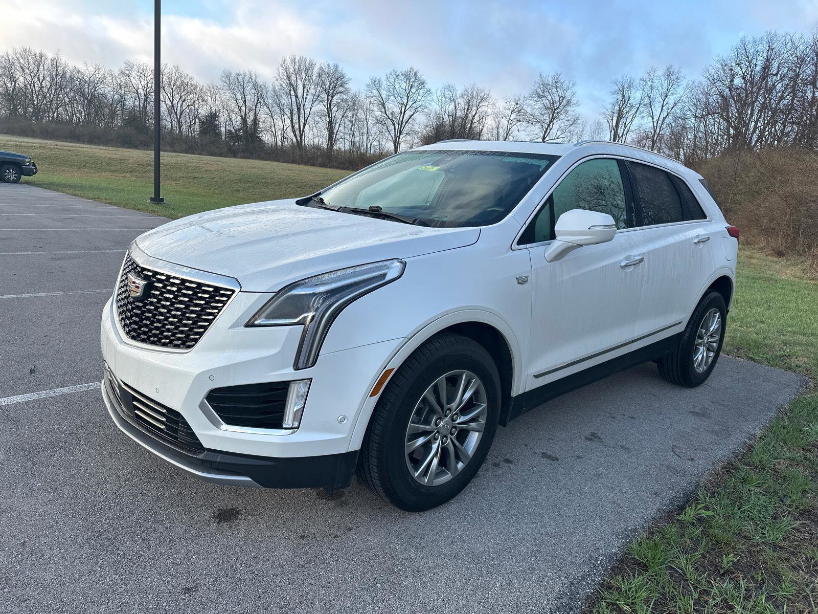 Used 2022 Cadillac XT5 Premium Luxury w/ Technology Package image 5