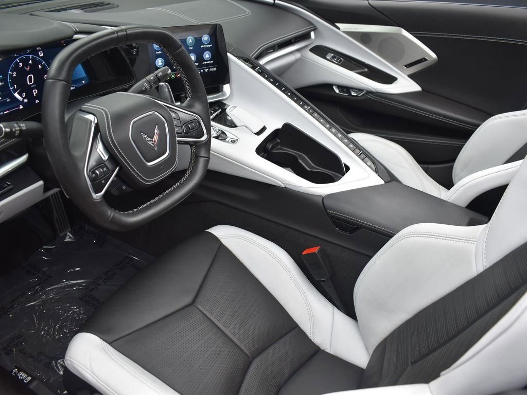 Used 2021 Chevrolet Corvette Stingray Premium Conv w/ Z51 Performance Package image 12