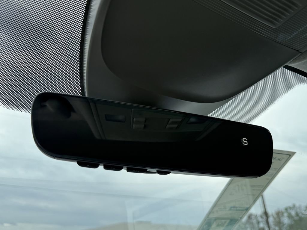 New 2026 Volkswagen Taos SE image 22