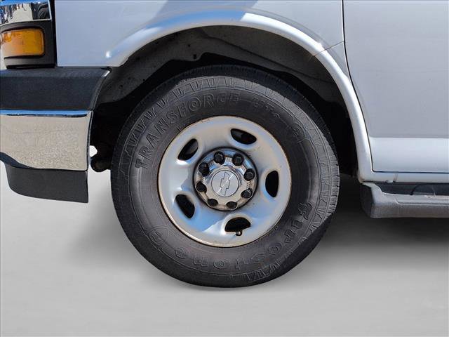 Used 2018 Chevrolet Express 3500 LT w/ LT Preferred Equipment Group image 23