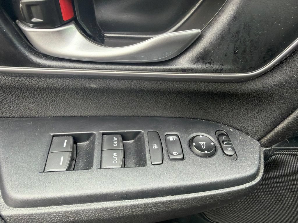Used 2021 Honda CR-V EX image 9