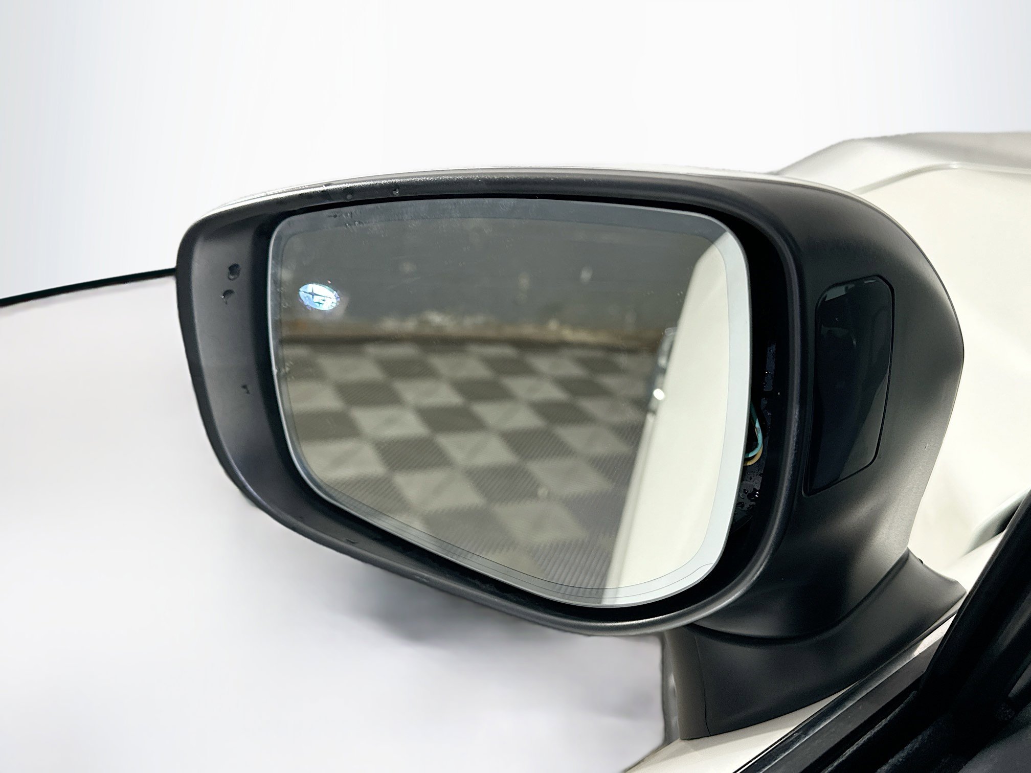 Used 2017 Subaru Impreza 2.0i Limited image 16