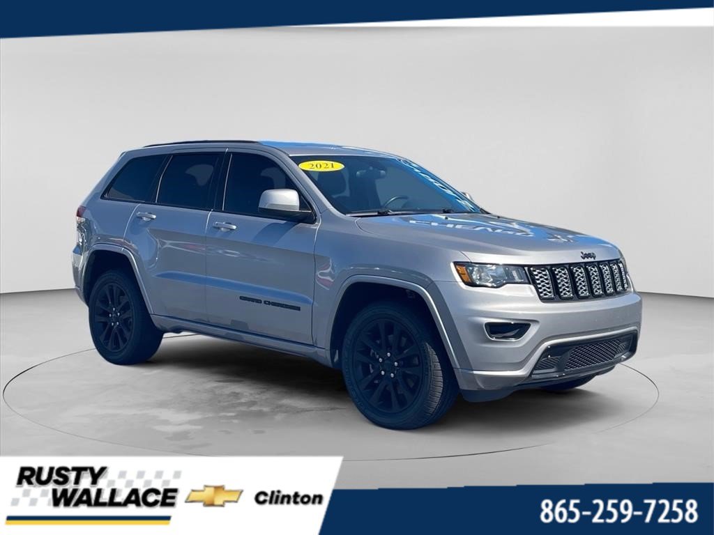 Used 2021 Jeep Grand Cherokee Laredo X AWD/4WD image 1
