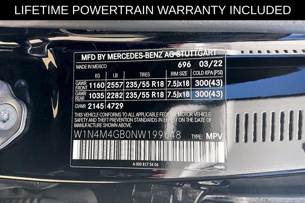 Used 2022 Mercedes-Benz GLB 250 image 32