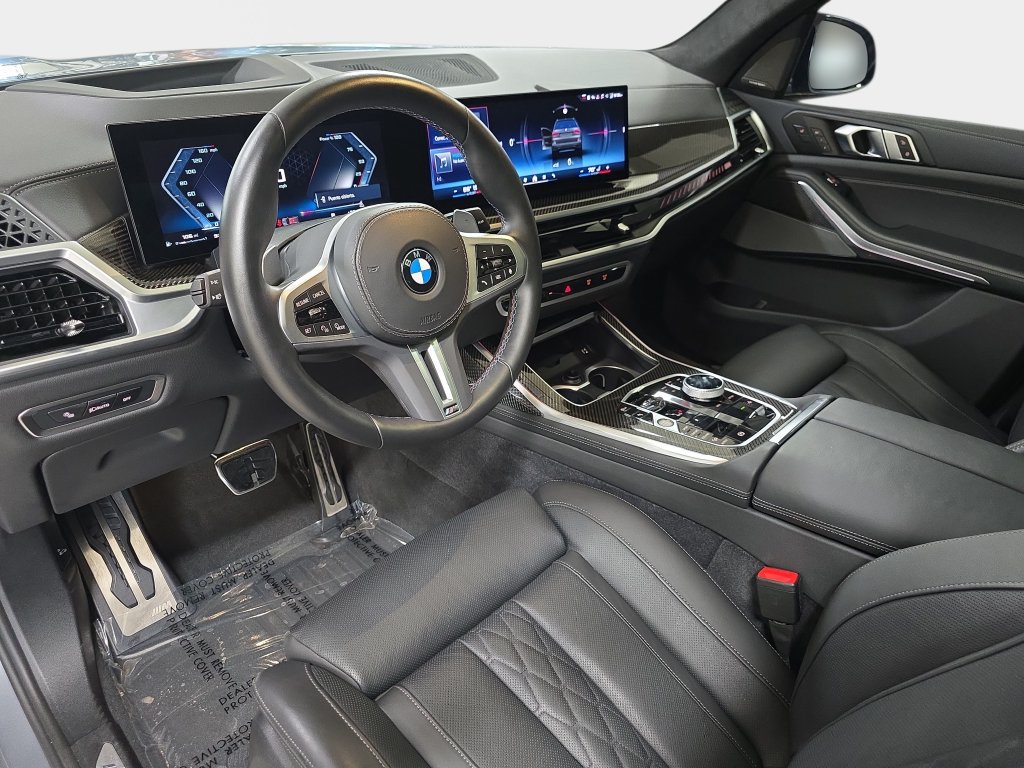 Certified 2024 BMW X7 M60i w/ Executive Package AWD/4WD image 19