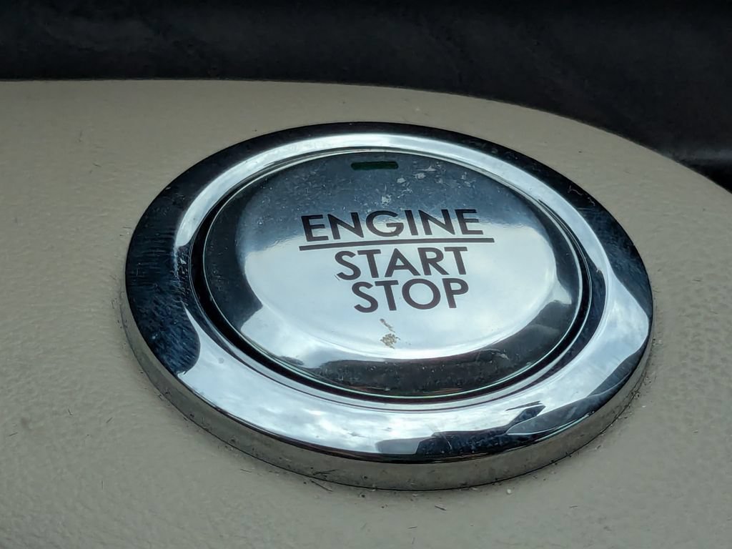 Used 2022 Lincoln Aviator Reserve w/ Equipment Group 201A AWD/4WD image 14