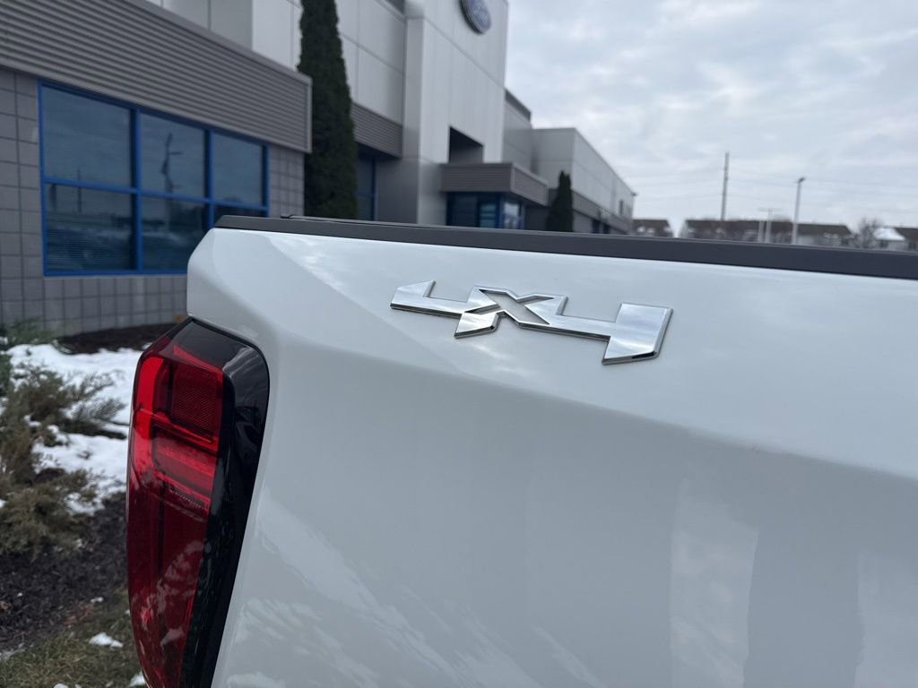 Used 2023 GMC Sierra 1500 Pro w/ Graphite Edition image 15