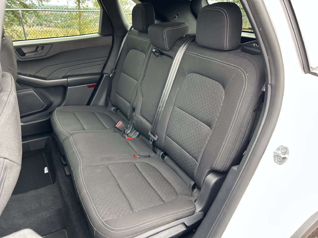 Used 2024 Ford Escape Active w/ Tech Pack #1 AWD/4WD image 18
