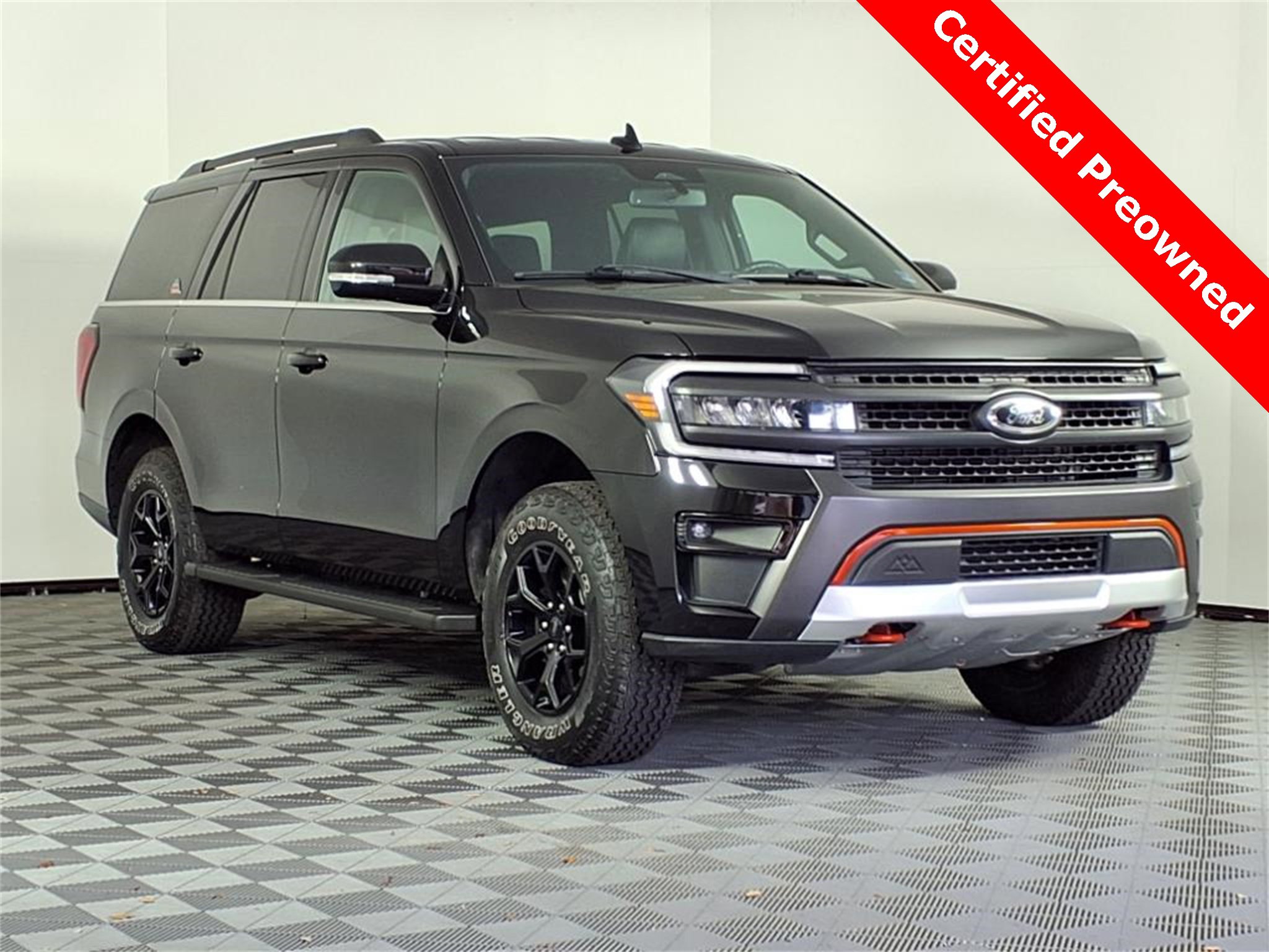 Used 2022 Ford Expedition Timberline video 1