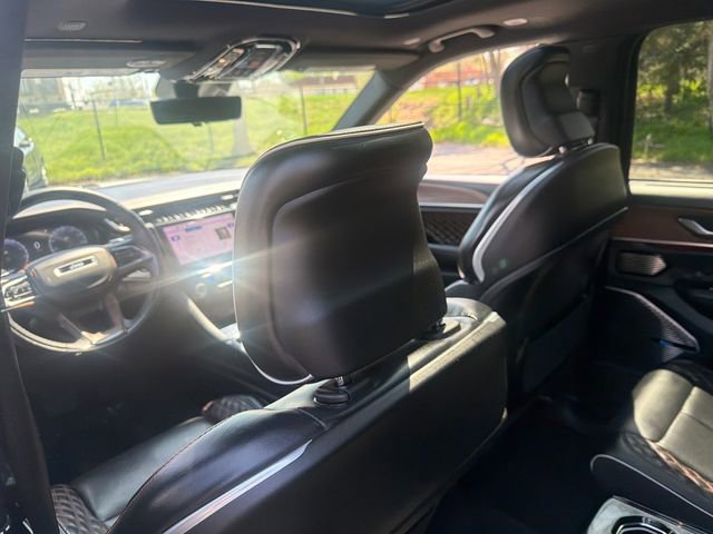 Used 2023 Jeep Grand Cherokee L Summit w/ Advanced Protech Group IV image 35