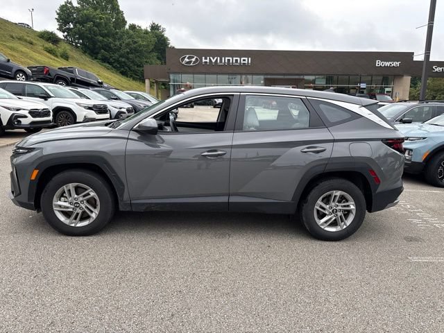 Used 2025 Hyundai Tucson SE AWD/4WD video 2