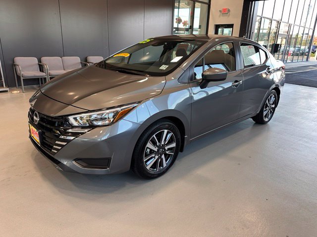Certified 2025 Nissan Versa SV w/ Trunk Package FWD image 1