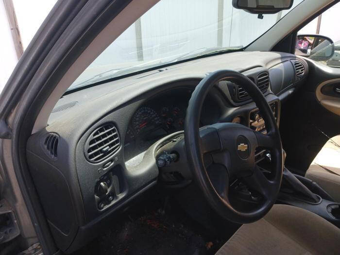 Used 2005 Chevrolet TrailBlazer LS w/ LS Preferred Equipment Group AWD/4WD image 23