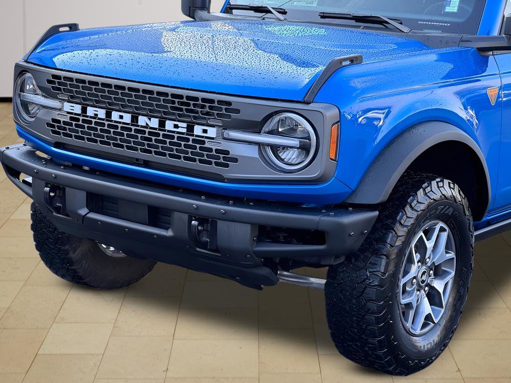 Used 2024 Ford Bronco Badlands image 39