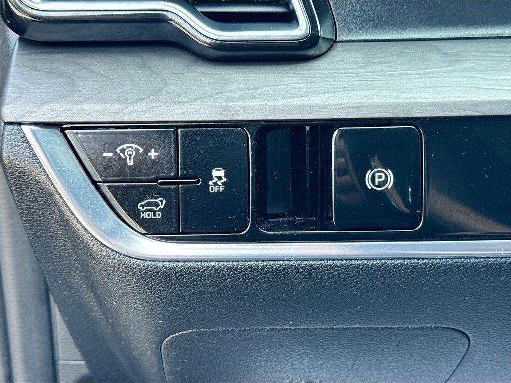 Certified 2023 Kia Sportage X-Line w/ X-Line Premium Package AWD/4WD image 13