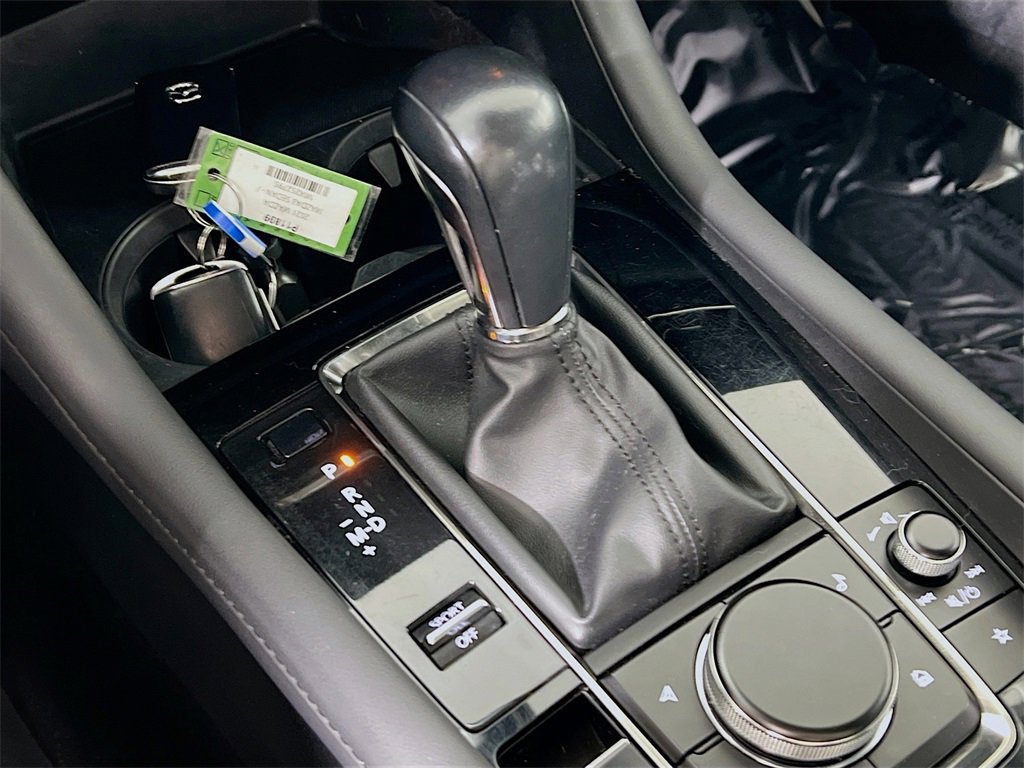 Used 2021 MAZDA MAZDA3 s image 15