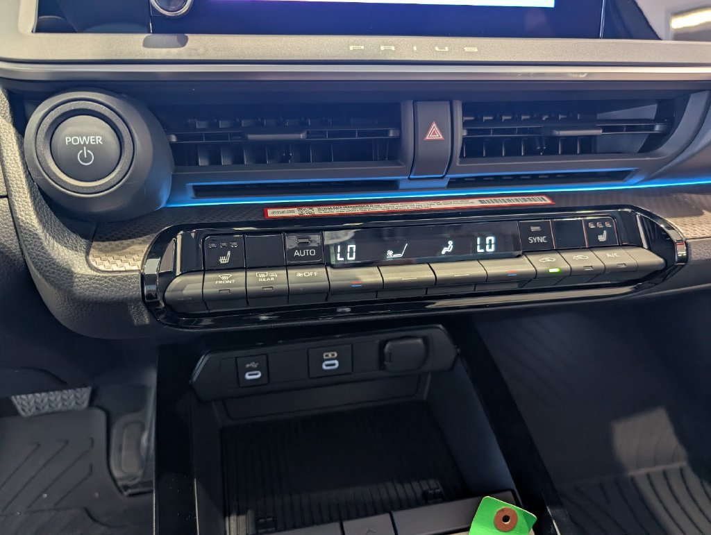New 2027 Toyota Prius XLE FWD image 14