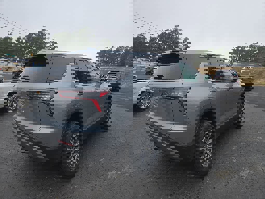 New 2026 Chevrolet Equinox LT image 7