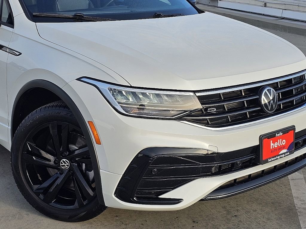 Used 2024 Volkswagen Tiguan SE R-Line image 5