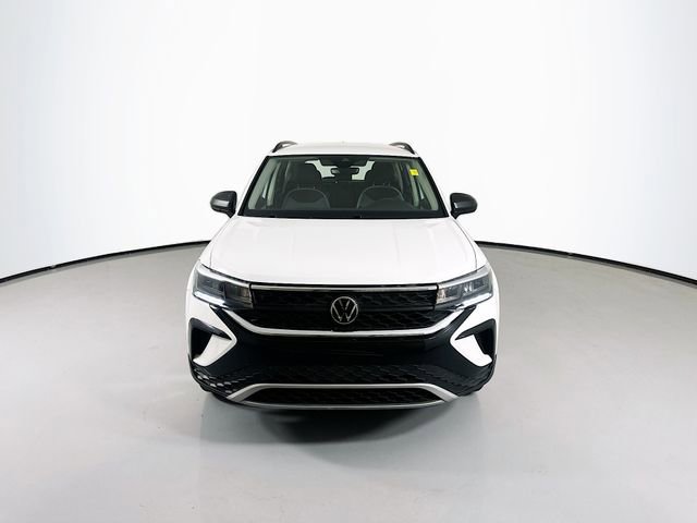Used 2024 Volkswagen Taos S image 4