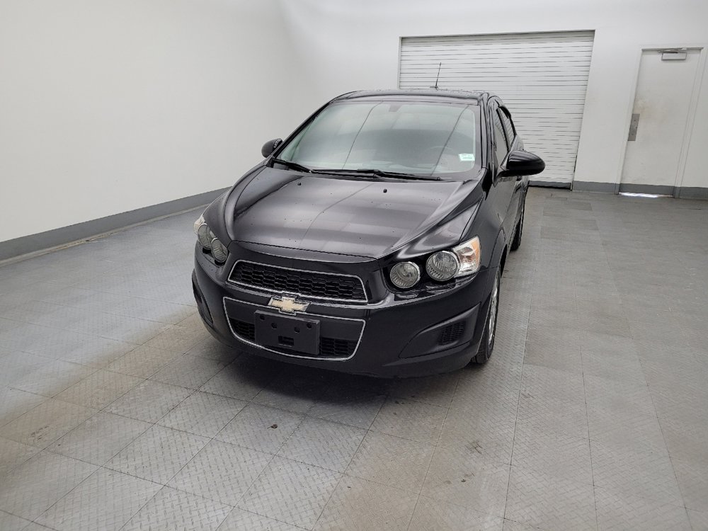 Used 2016 Chevrolet Sonic LT image 15