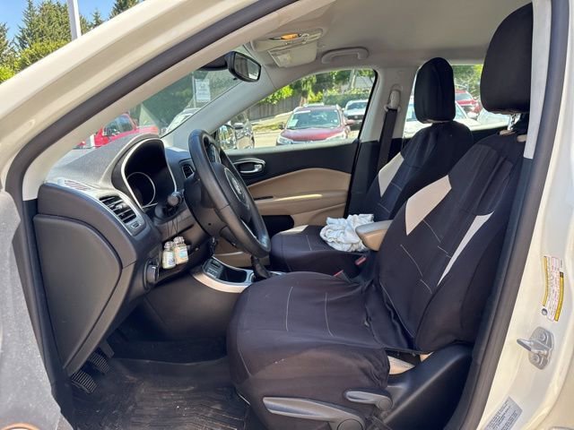 Used 2017 Jeep Compass Sport FWD image 6