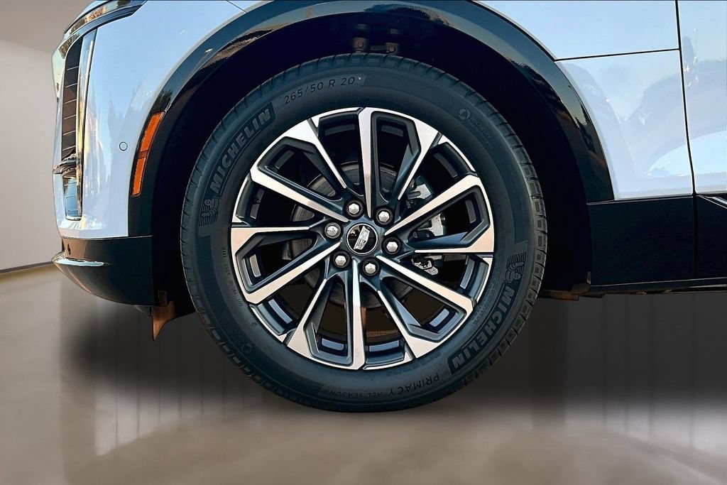 New 2027 Cadillac Lyriq Premium Sport w/ LPO, Floor Liner Package AWD/4WD image 12