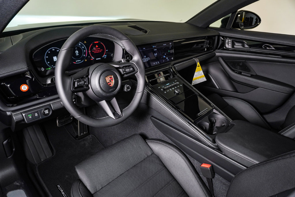 New 2026 Porsche Panamera 4 AWD/4WD image 4