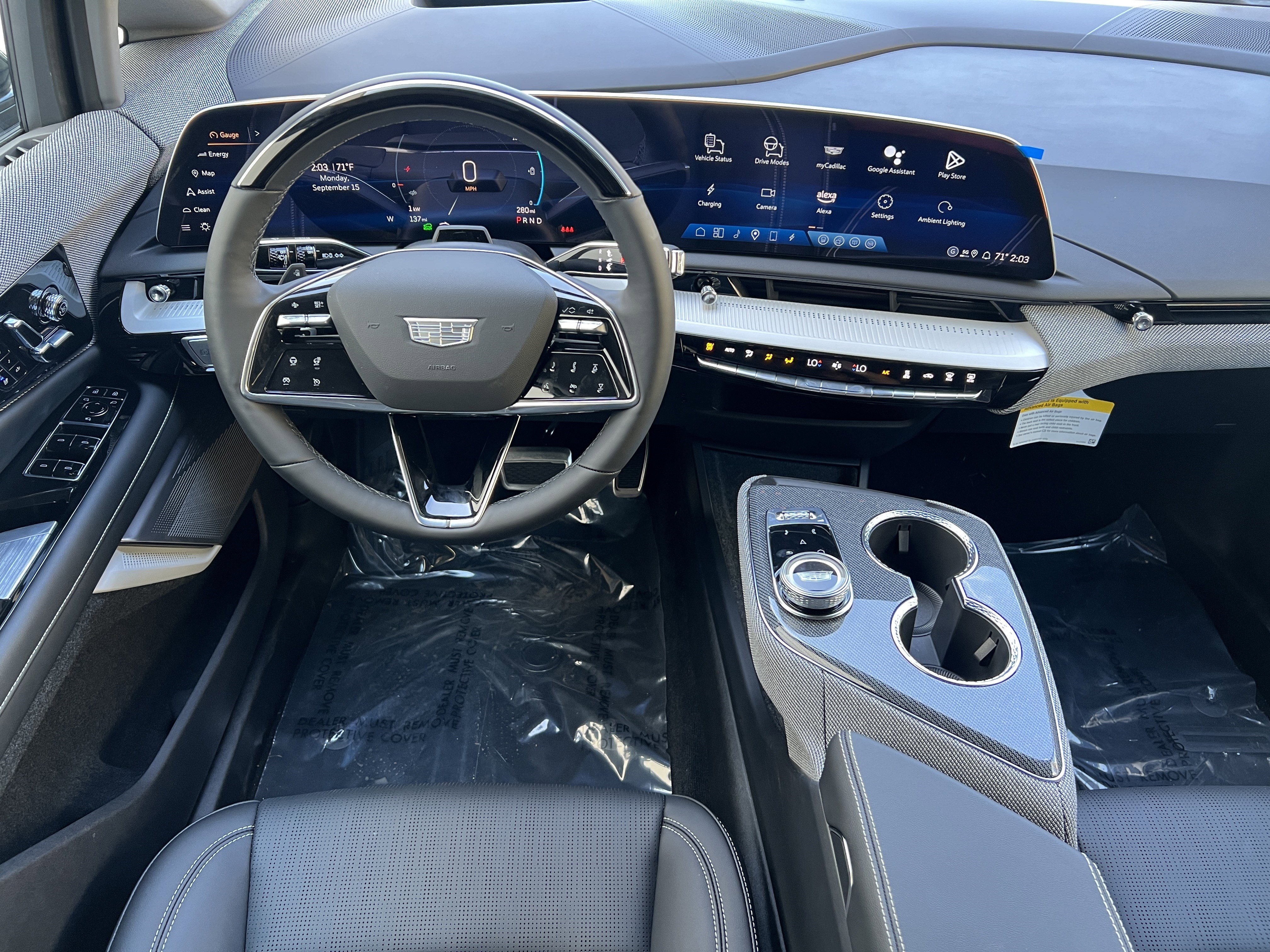 New 2025 Cadillac Optiq Sport 2 image 33