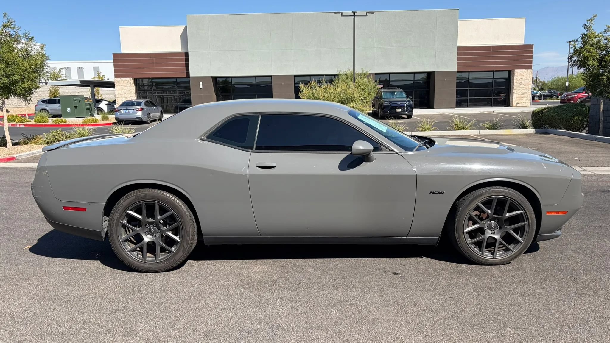 Used 2017 Dodge Challenger R/T RWD image 6