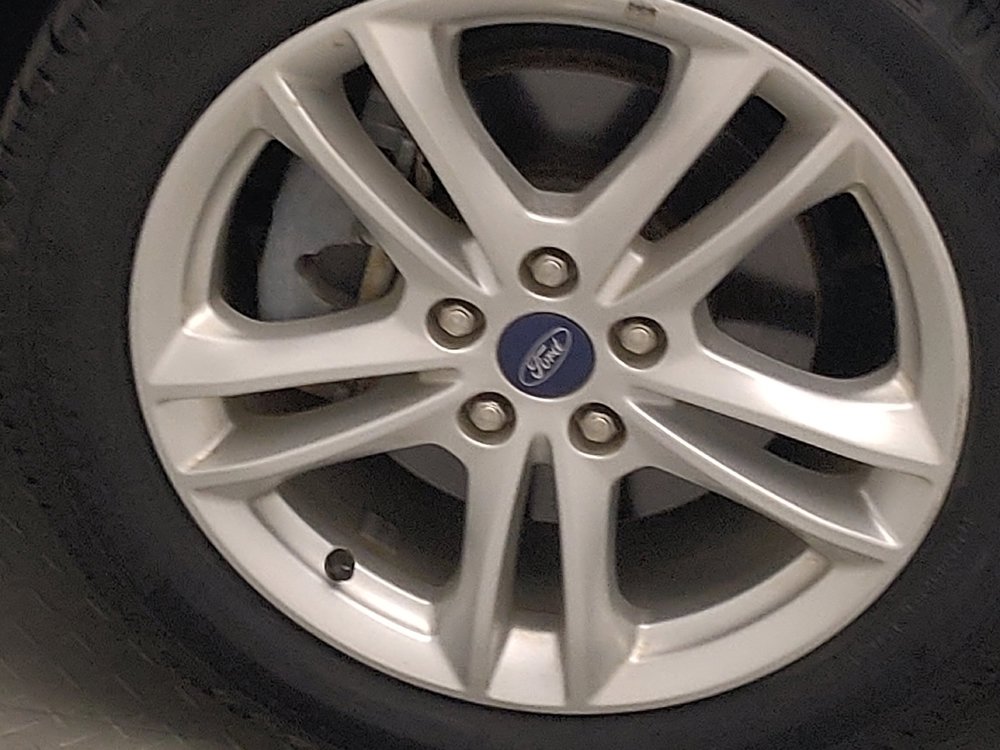 Used 2018 Ford Fusion S FWD image 31