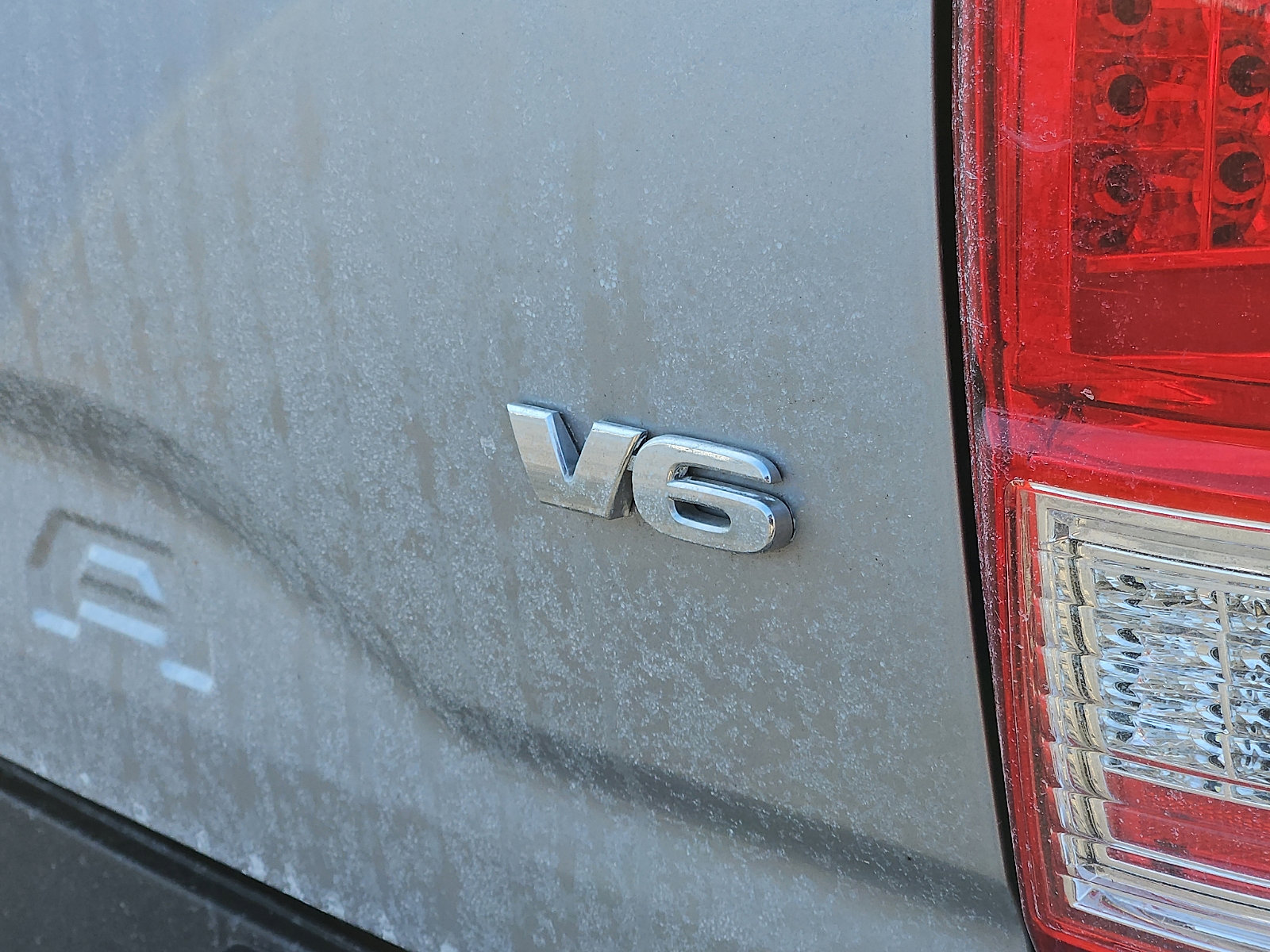 Used 2016 Toyota Tacoma TRD Sport w/ Towing Package image 9