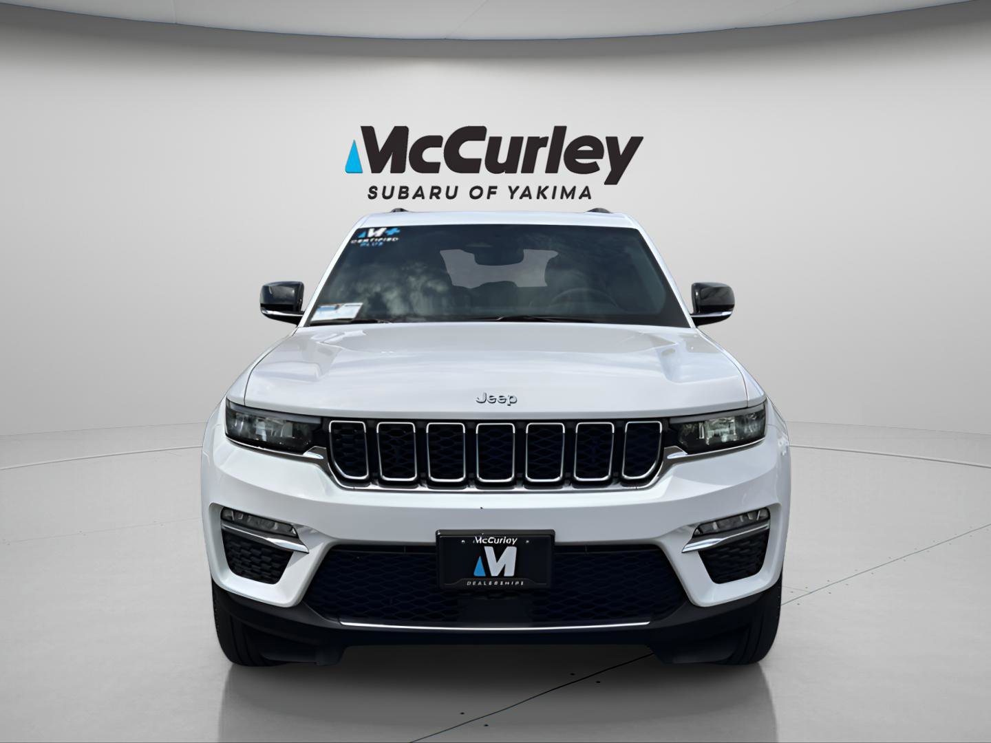 Used 2024 Jeep Grand Cherokee Limited 4xe image 9