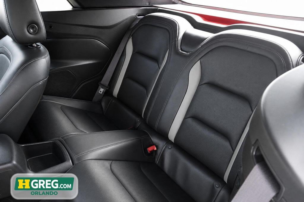 Used 2019 Chevrolet Camaro SS RWD image 13