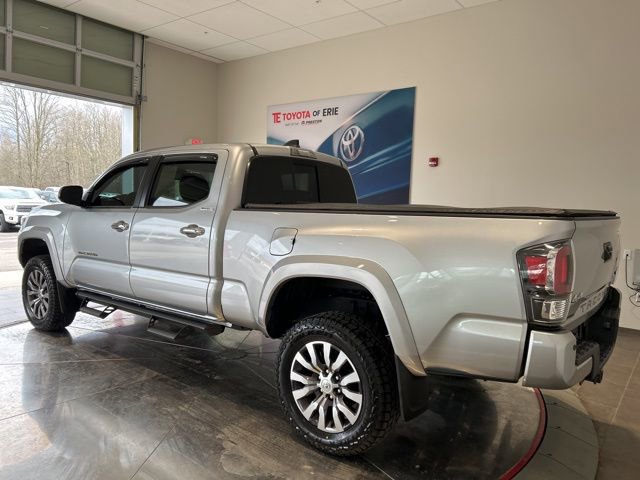 Used 2023 Toyota Tacoma Limited image 4