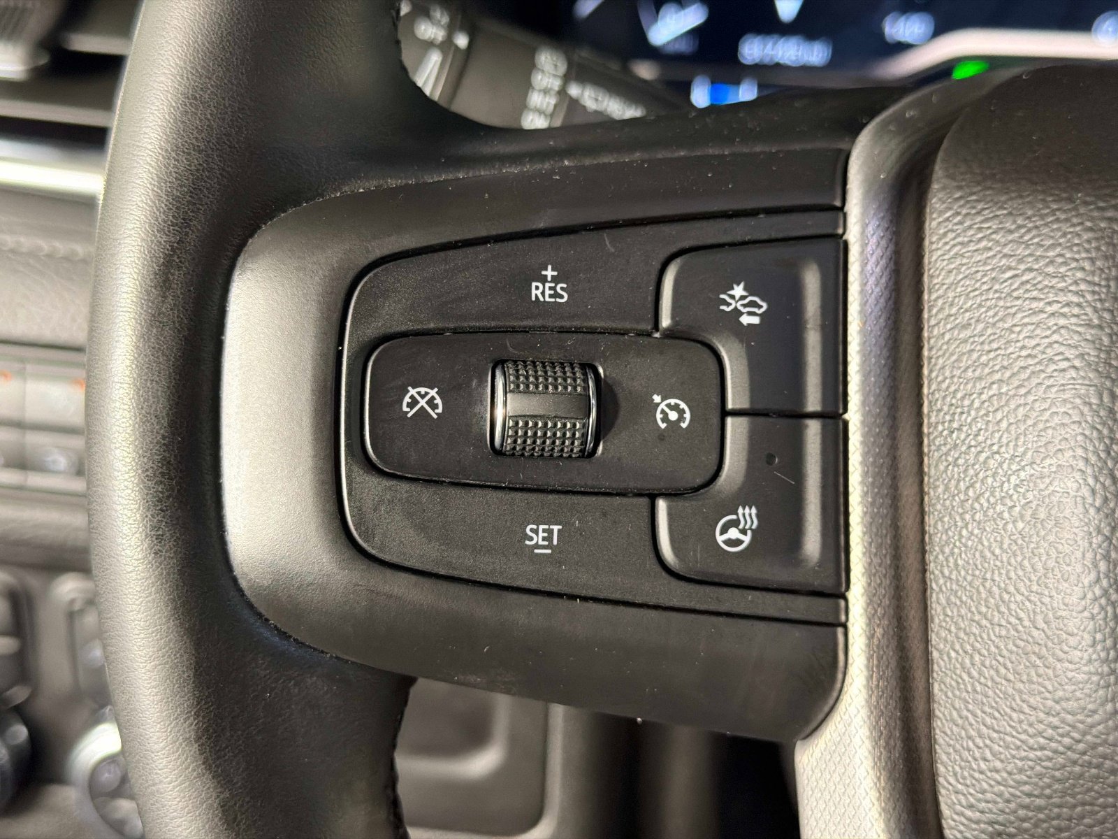 Used 2024 GMC Yukon Denali AWD/4WD image 47
