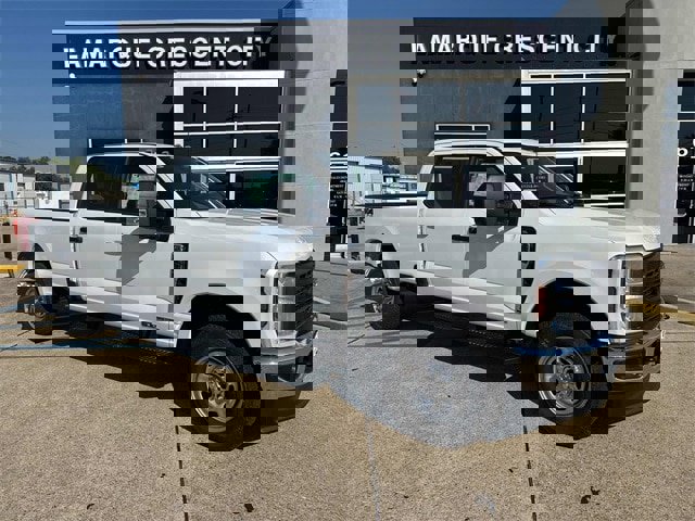 New 2026 Ford F350 XL video 1