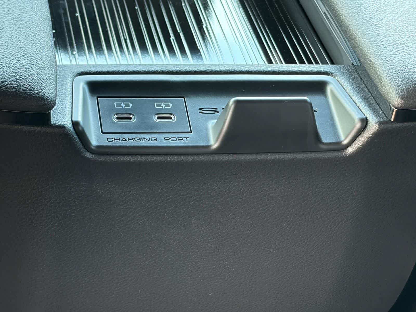 New 2026 Toyota Sienna XSE FWD image 12