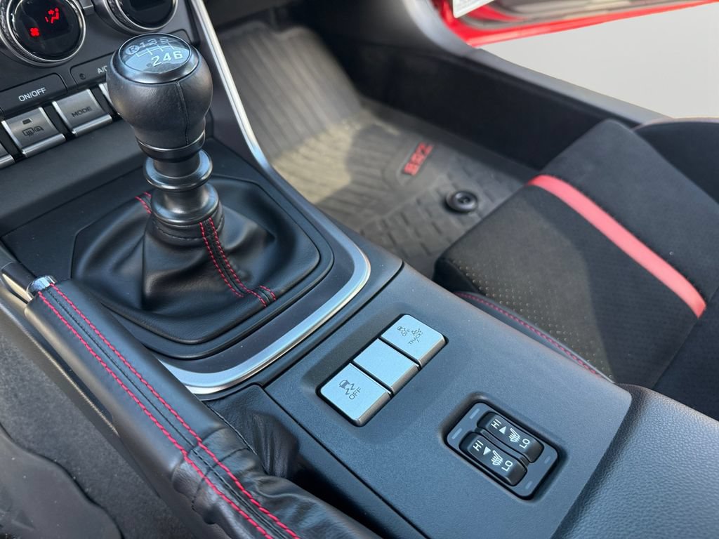 Used 2024 Subaru BRZ Limited w/ Popular Package 2 RWD image 18
