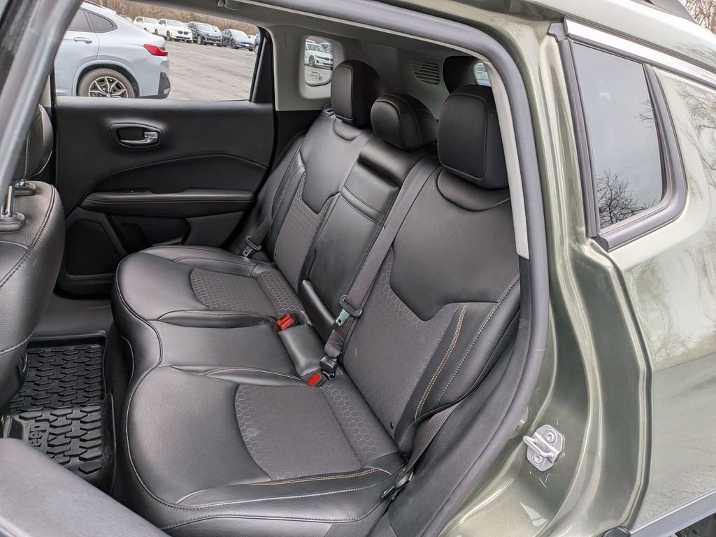 Used 2020 Jeep Compass Latitude w/ Cold Weather Group image 19