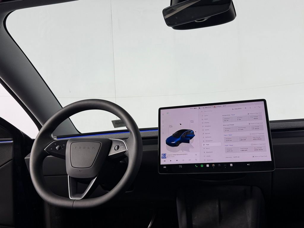 Used 2025 Tesla Model 3 Long Range RWD image 12
