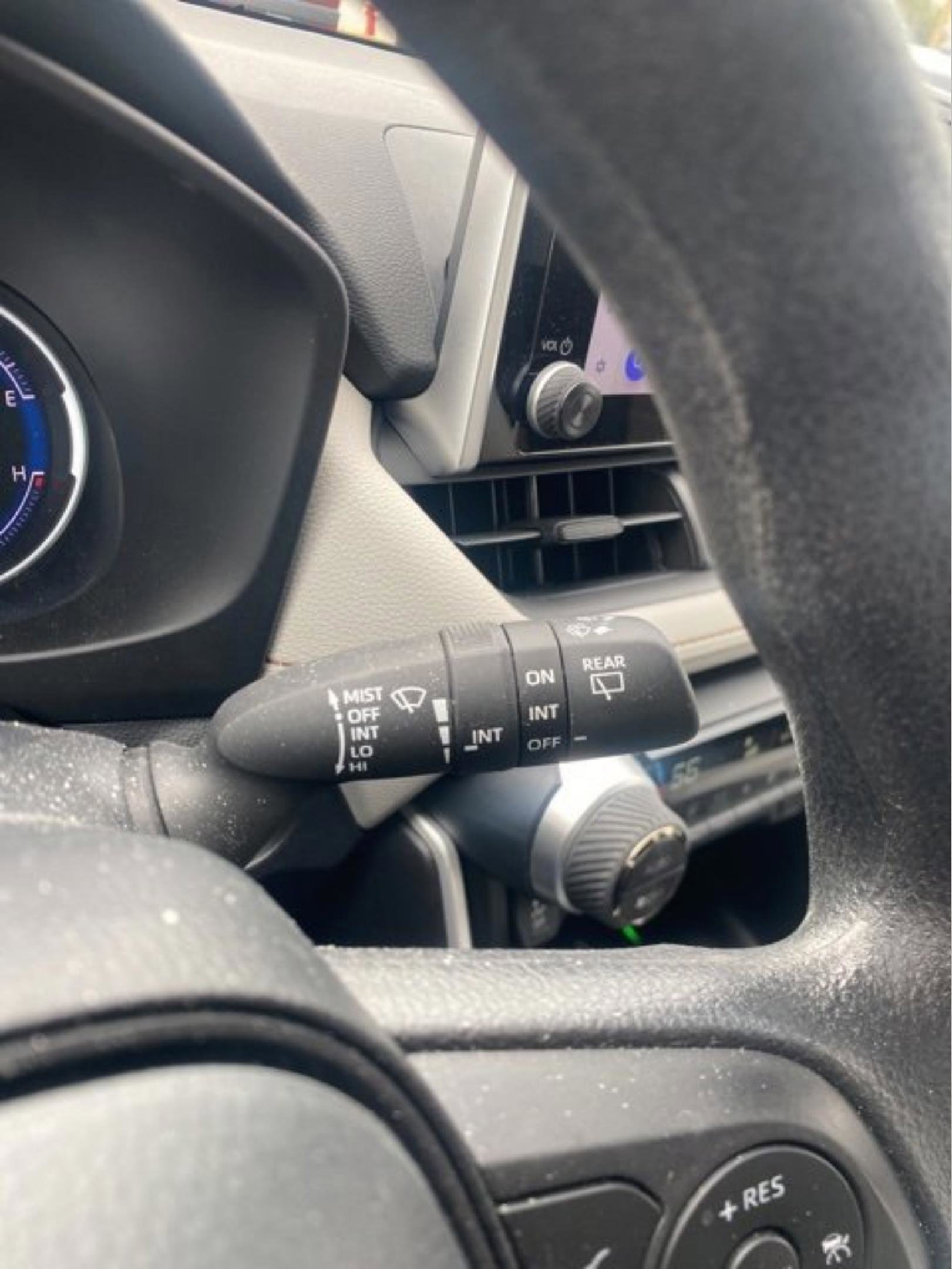 Used 2024 Toyota RAV4 XLE image 17