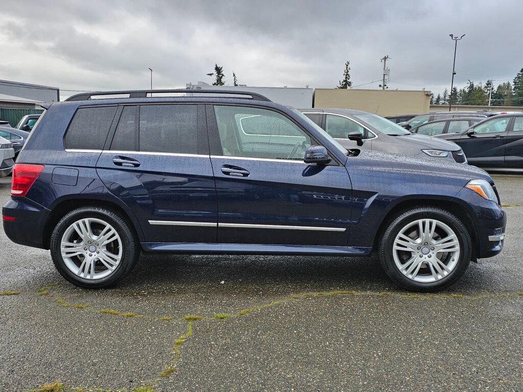 Used 2015 Mercedes-Benz GLK 350 4MATIC image 8