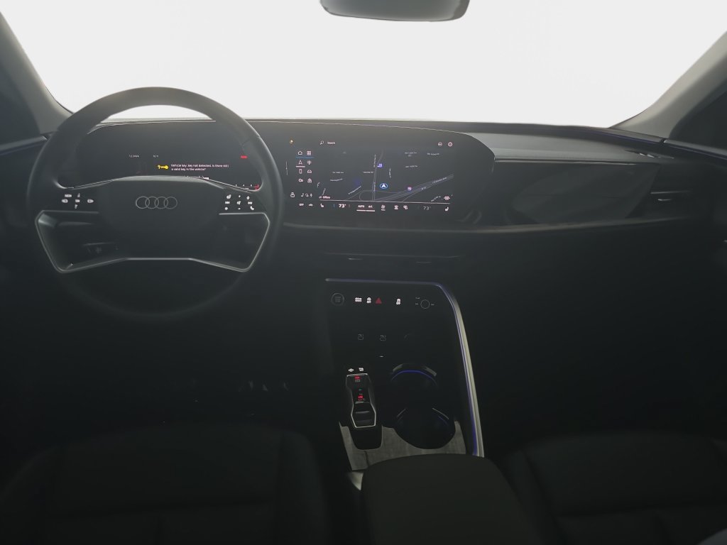 Certified 2025 Audi Q5 Premium w/ Convenience Package AWD/4WD image 9