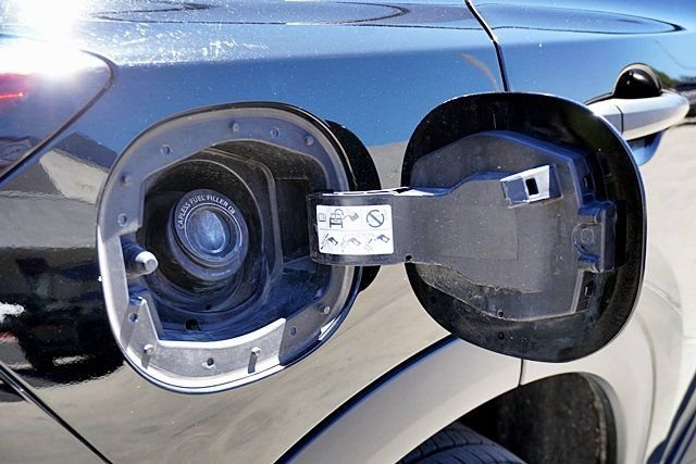Certified 2024 Nissan Rogue S AWD/4WD image 12