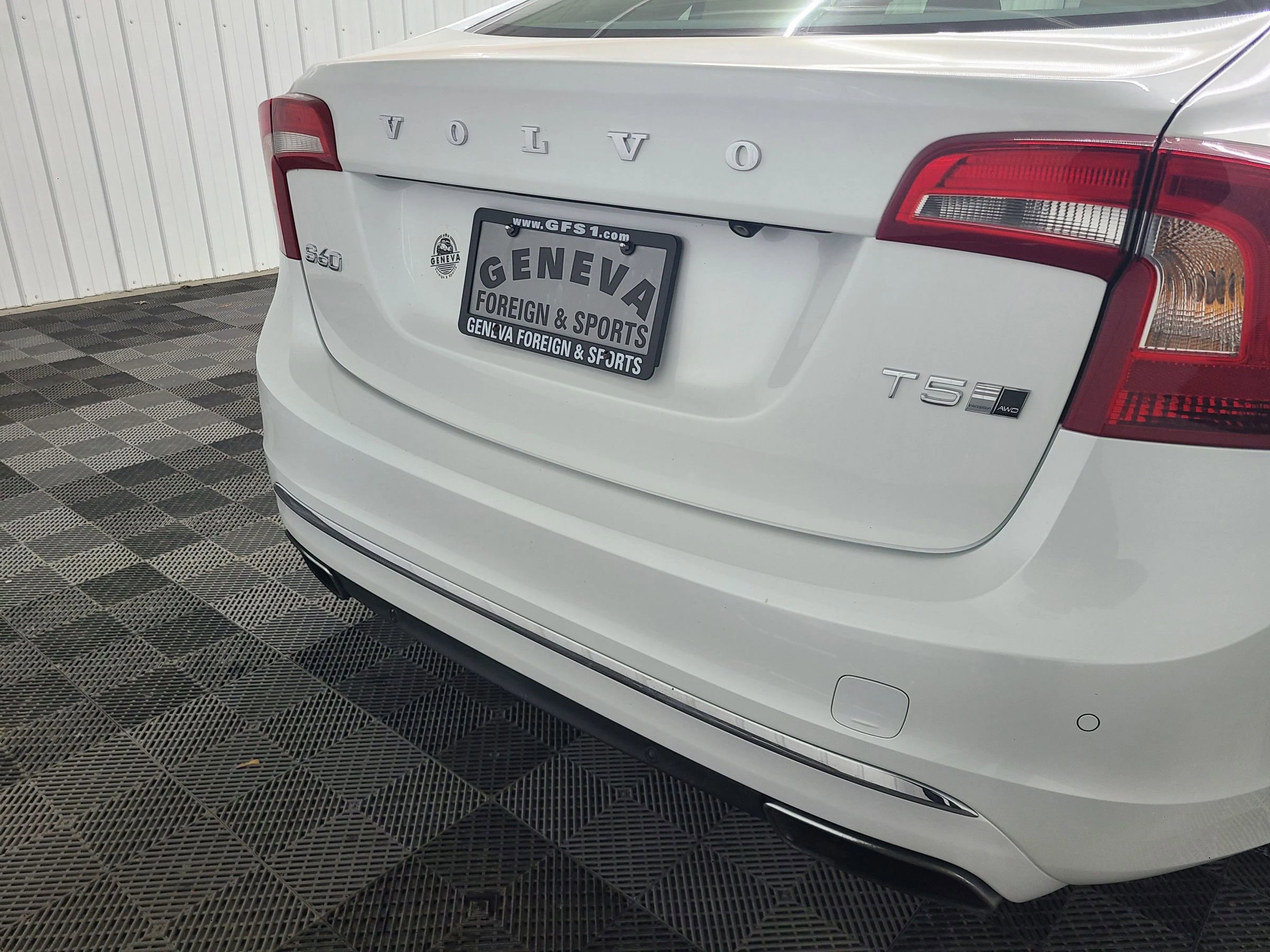 Used 2016 Volvo S60 T5 Premier image 18